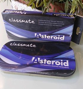Classmate Asteroid geometry box