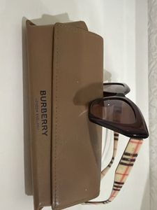 first copy Burberry Sunglasses with Case