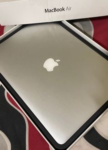 Apple MacBook Air Laptop