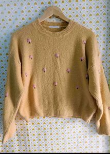 Pinterest inspired 💛 Pullover