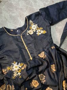 Elegant Navy Blue Floral Ethnic Gown