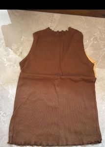 Color Block Sleeveless Top