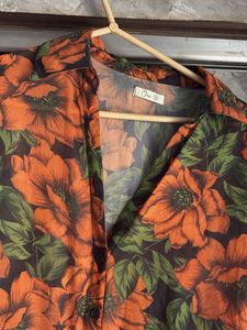 floral shirt