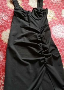 Elegant Black Ruched Midi Dress