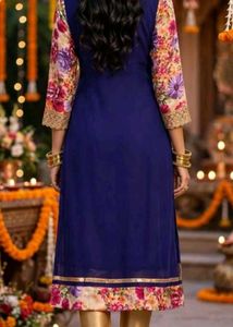 Stylish purple &amp; Floral Print Kurti Set