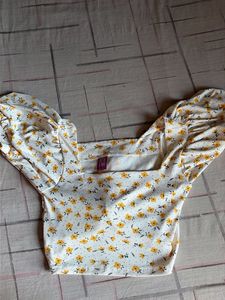 Floral Square Neck Puff Sleeve Top