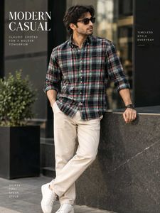 Men's Classic Plaid Casual Shirt
