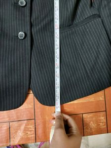 Van Huesen Blazer And Pant Women