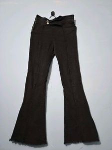 Women's Flared Jeans