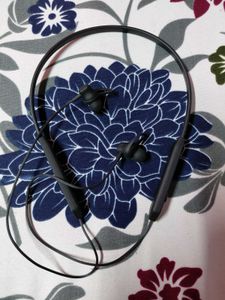 Kraze Emirates Neckband BT109 Earphones