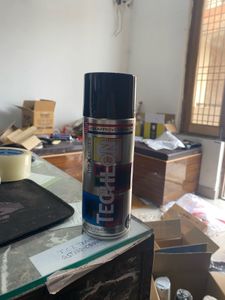 spray paint