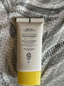 Face shop NATURAL SUN ECO Sunscreen