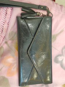 Stylish Metallic Envelope Clutch