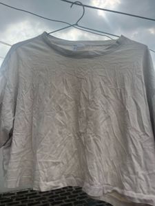 H&amp;M Crop T-shirt
