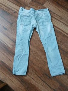 Light Wash Denim Jeans