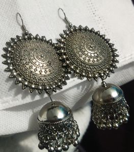 Beautiful Metallic Earrings
