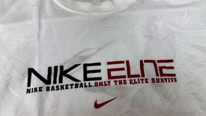 Nike Elite Sleeveless T-Shirt