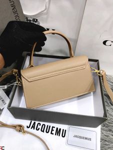 JACQUEMUS