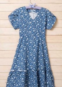 Chic Blue Floral Print Dress