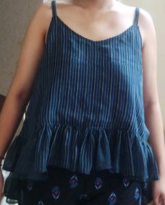 Classy Sleveless Top😍