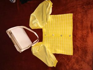 Crop Top With Puffy Sleeve