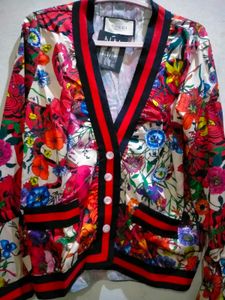 Floral V-Neck Button-Up Jacket.
