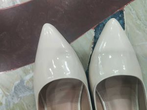 Stylish Patent Ballet Flats