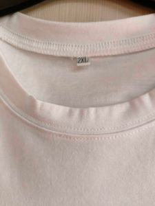 Winky Butterfly Sleeves Top