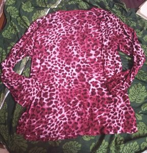 Stylish Leopard Print Top