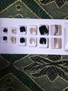 Reusable|Washable Korean TOE NAILS - Set Of 12
