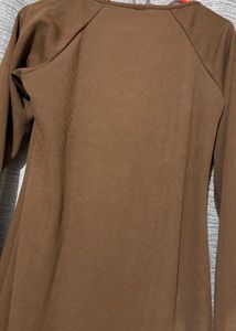 Ribbed Brown Sweetheart Neck mid length dress