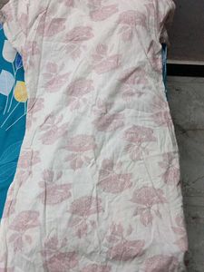 Elegant White &amp; Pink Kurta