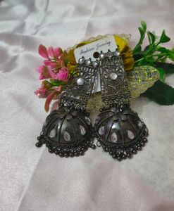 Black Polish Jhumka