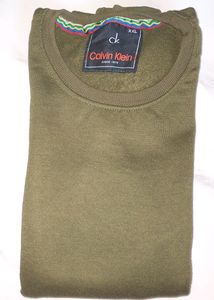 This is a sweat shirt by ck company and it is size xxl and it is a master copy of ck company