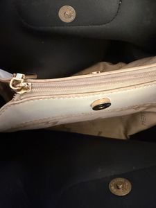 Metro Women White Satchel Bag