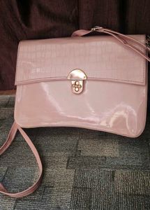 Chic Pink Patent Croc Handbag