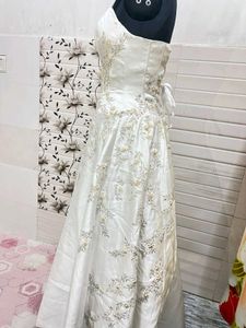 Elegant White Wedding Gown