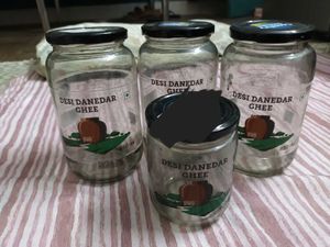 Glass jar