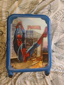 Sale! Original Disney+Marvel Suitcase | Free Deliv