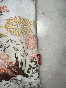 Levi’s Floral Print Short Sleeve Shirt