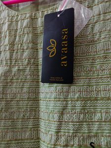 Avasa Green Printed Kurti - Size S