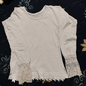 white T-shirt