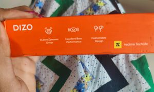 Dizo  Earphones. Realme Techlife .Like New.