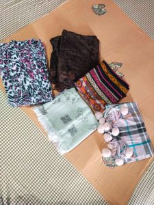 💞Bundle of Cozy Scarves💞