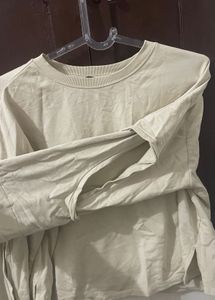 ✨ Beige Oversized Cut-Out Sleeve Sweatshirt | Pint