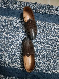 Fingerprint Brown Slip-On Shoes