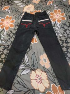 Stylish Black Jeans