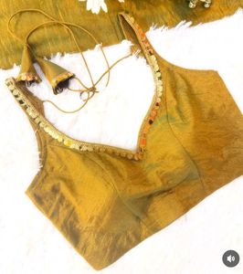 mustard yelow blouse- tafeta or raw silk o satin