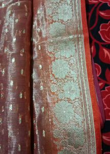 Exquisite Purple Banarasi Silk Saree