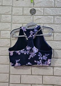 GapFit Blackout Floral Sports Bra